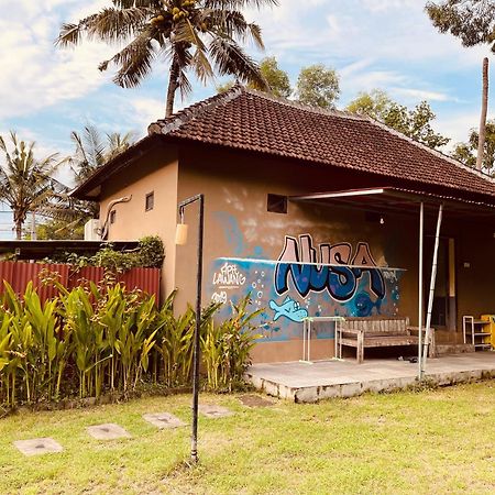 Pedidi Penida Hostel Batununggul Екстериор снимка