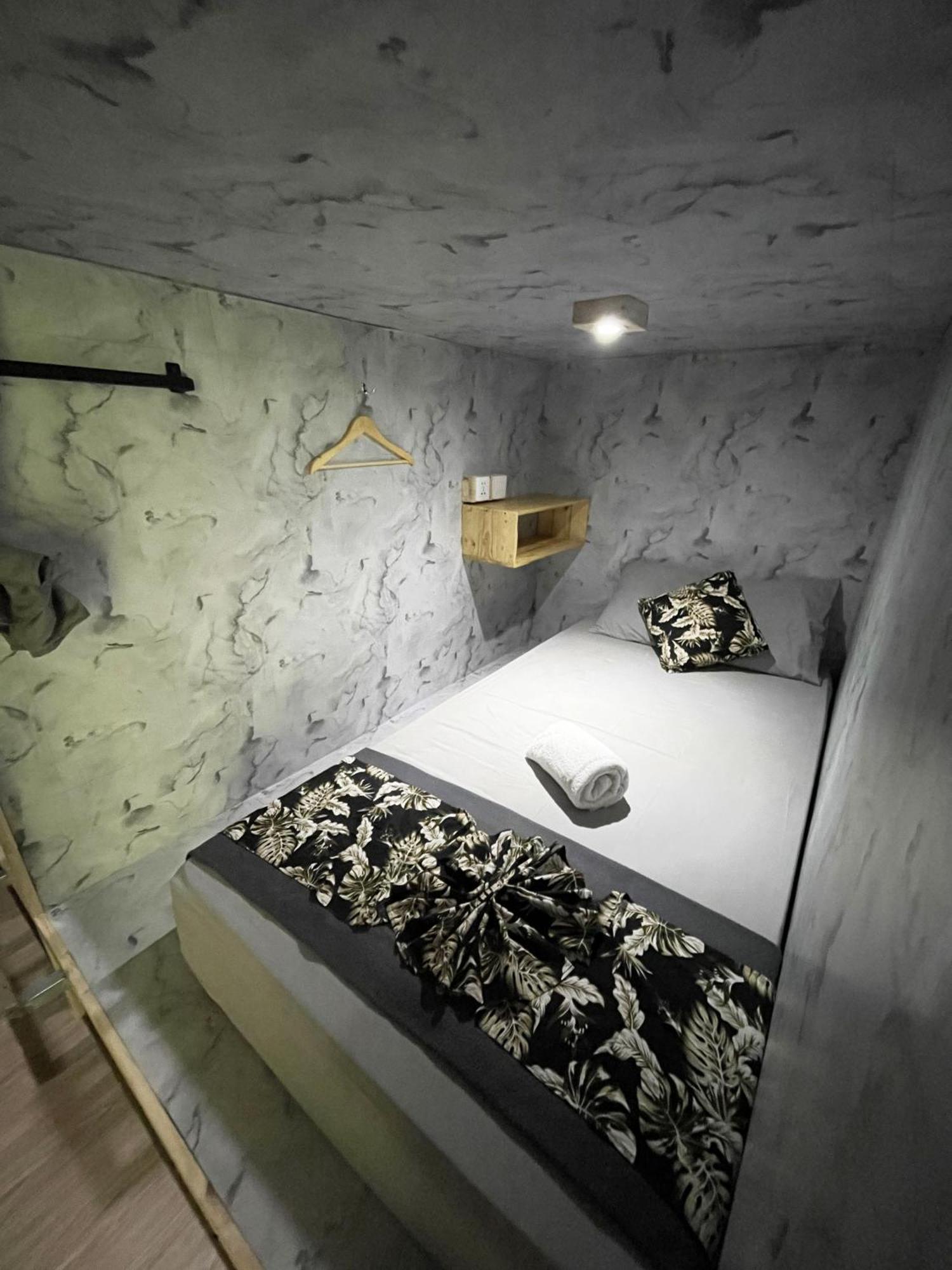 Pedidi Penida Hostel Batununggul Екстериор снимка