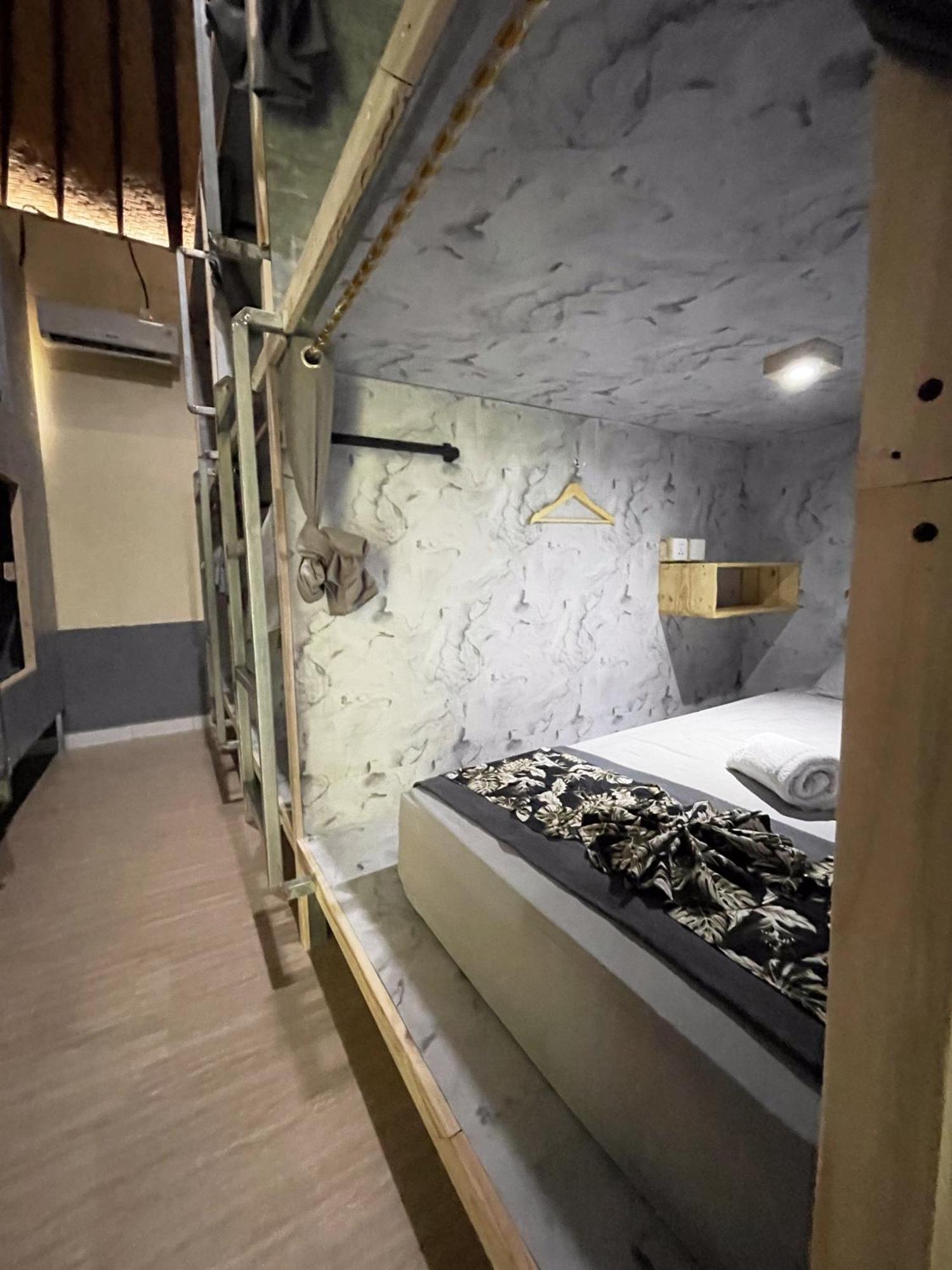 Pedidi Penida Hostel Batununggul Екстериор снимка